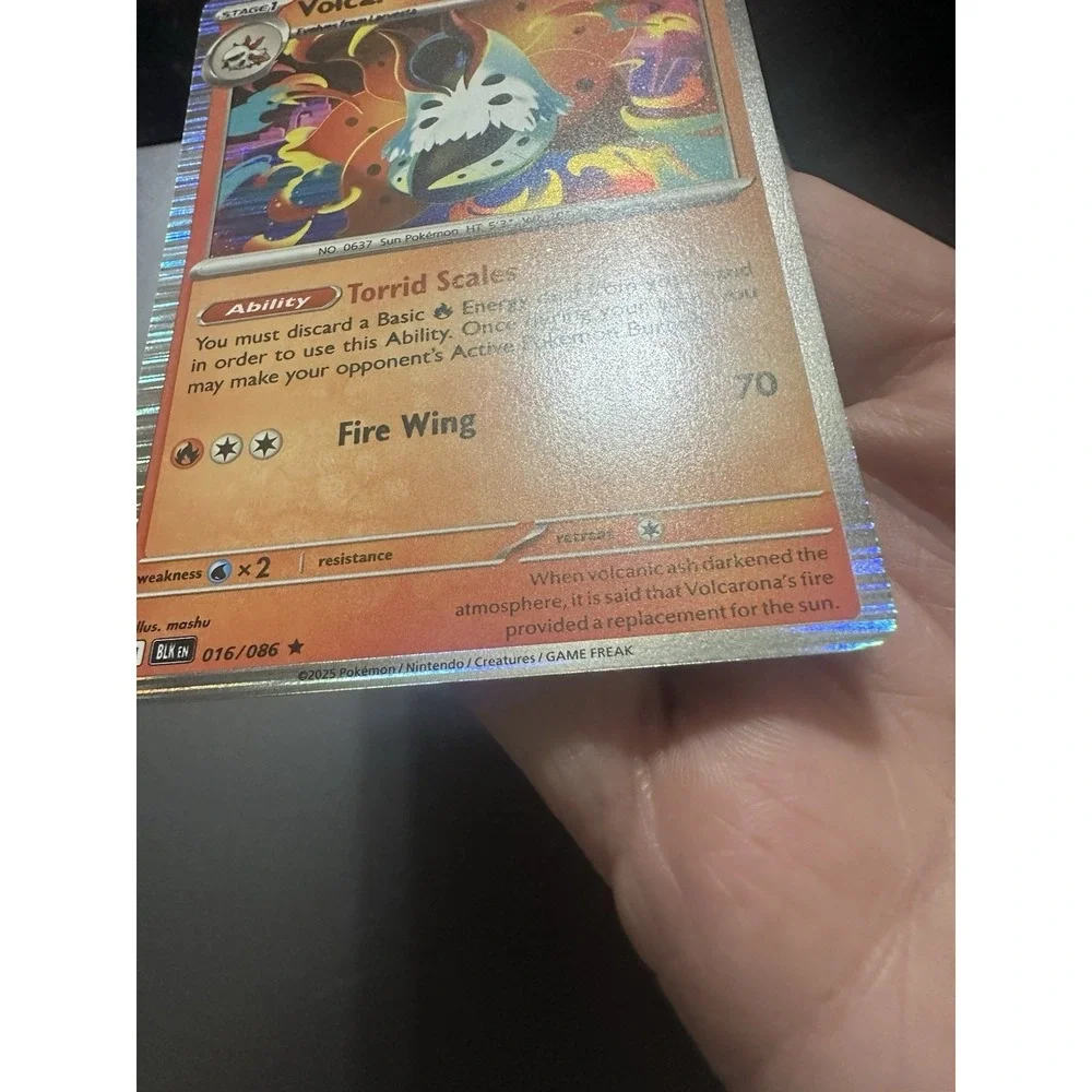 Volcarona 016/086 ADDITIONAL INK ERROR Holo Rare Black Bolt Pokemon MP see pics!